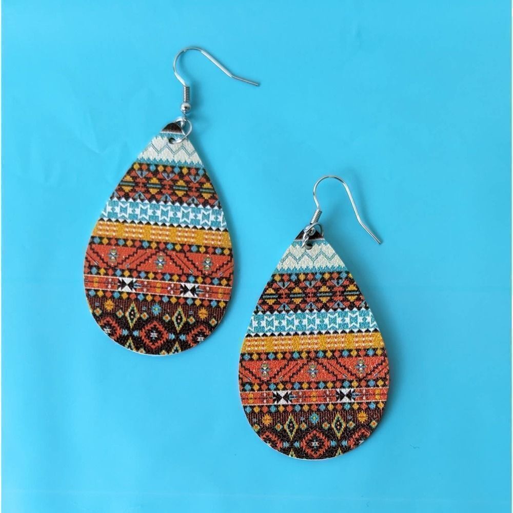 Aztec Design Teardrop Dangle Earrings - Picture 2 of 4